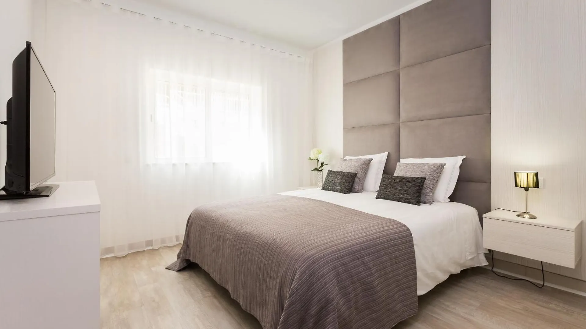 D_Loft Downtown Apartment Albufeira 0*,